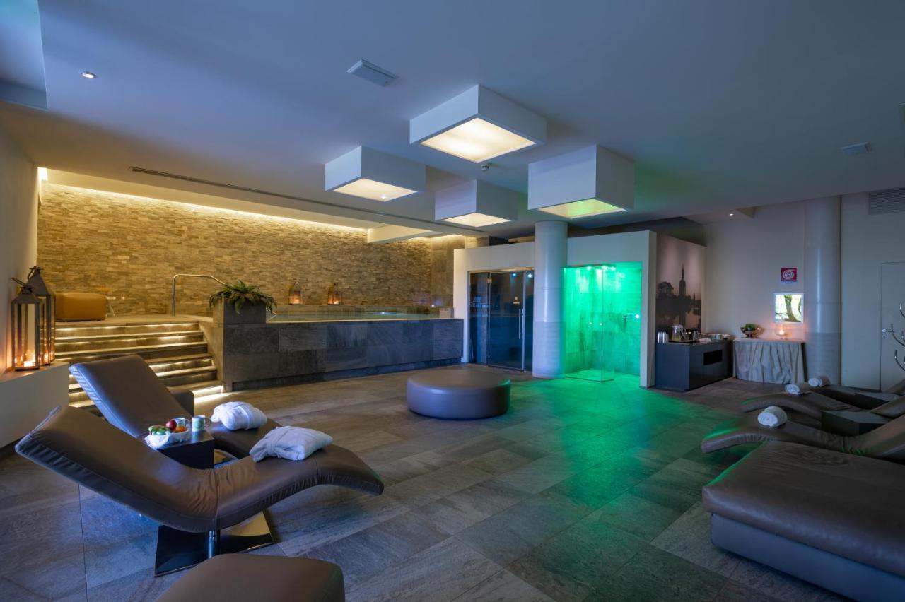 Hotel Mamiani & Relaxing Spa Урбино Екстериор снимка